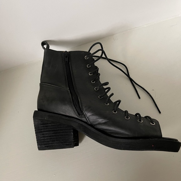 Jeffrey Campbell Lace Up Boots - Size 8.5 - Picture 2 of 4